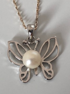 1.3 - Pearl Pendant - Butterfly with Natural Akoya Pearl