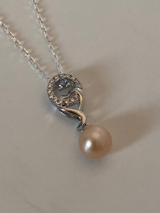 1.3 - Pearl Pendant - Dainty with Natural Akoya Pearl