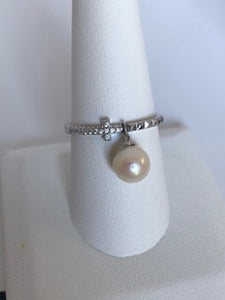 1.5 - Ring- Pearl