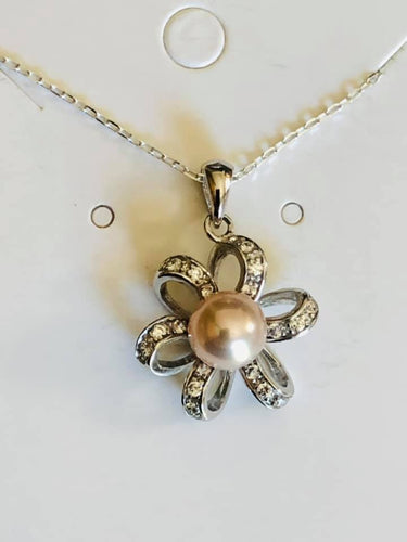 1.3 - Flower Design Pearl Pendant - Natural Pink